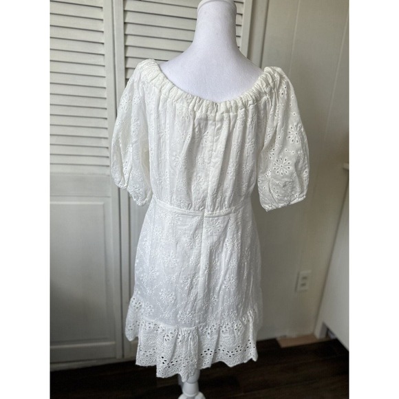 Karlie White Eyelet Off The Shoulder Dress Size Large NWOT - Picture 5 of 9
